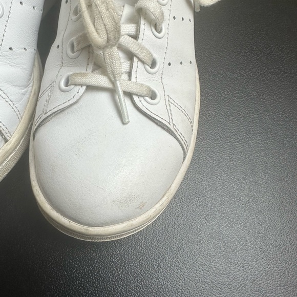 Adidas Stan Smith Shoes - Picture 7 of 15